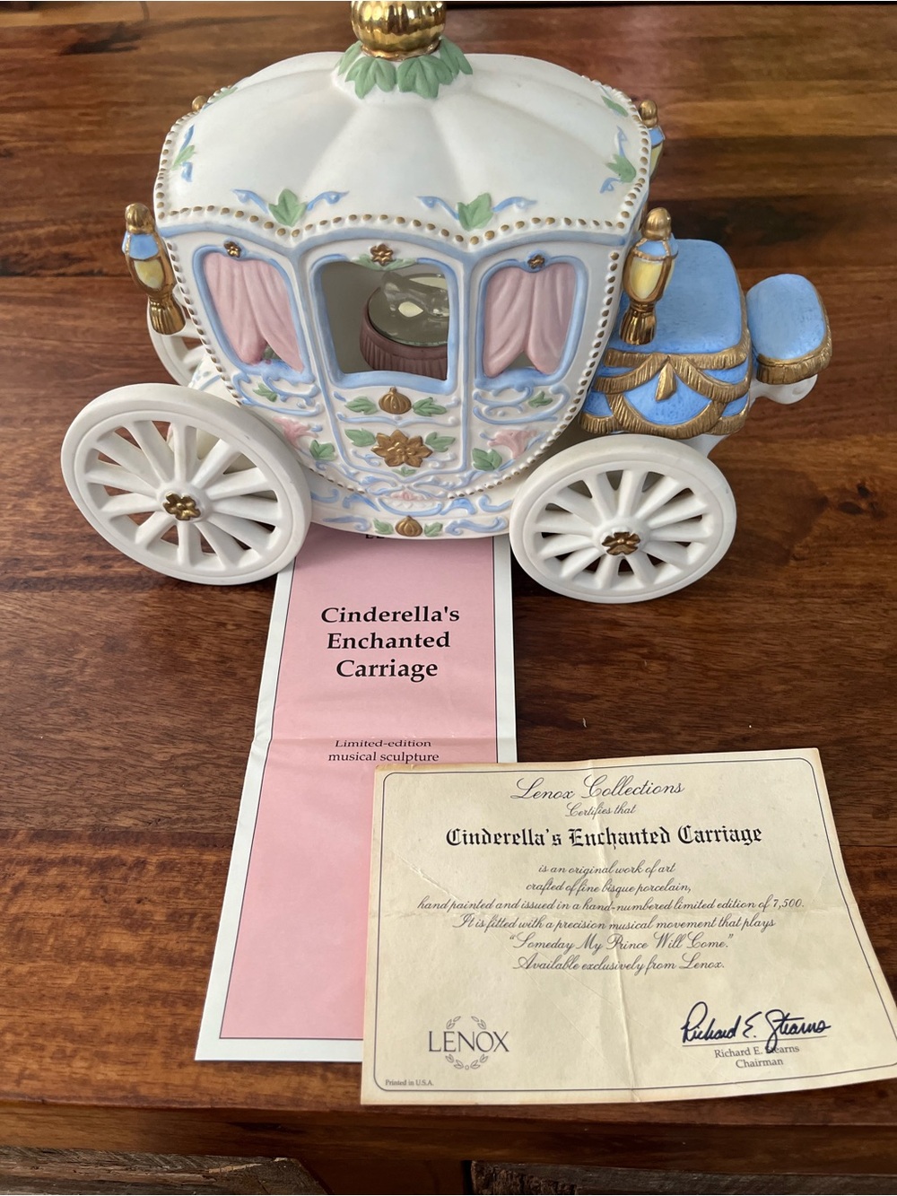 NWOB Lenox Cinderella Musical Carriage